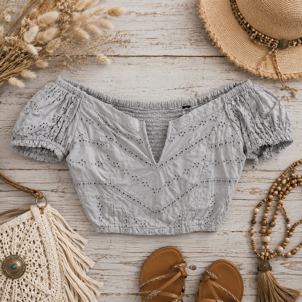 Free People Boho Festival Gray Eyelet Off Shoulder Ruched‎ Back Crop Top SZ SP